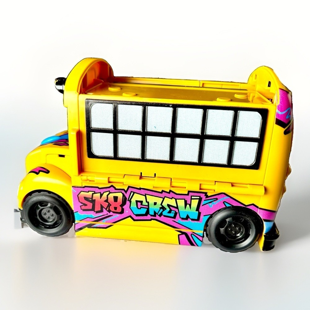 Tech Deck Sk8 Crew Ultra Sk8 Bus Transforming Skatepark Ramp Storage Toy